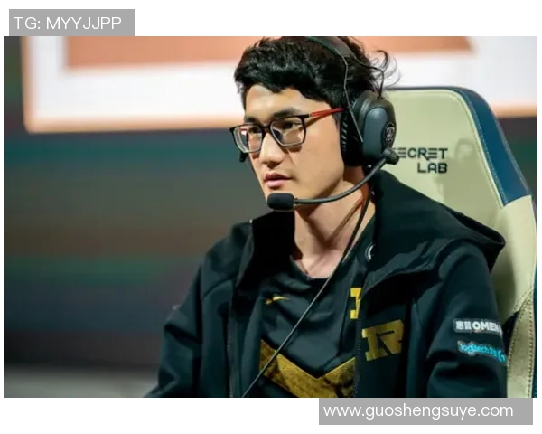 电竞新闻赛后复盘V5与RNG对决中的战术意识与团队配合分析